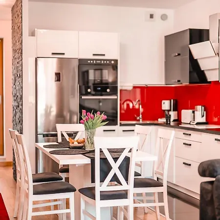 Katania Moxy Te&am Cracow 아파트