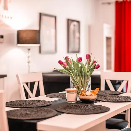 아파트 Katania Moxy Te&am Cracow *