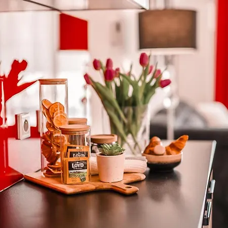 아파트 Katania Moxy Te&am Cracow